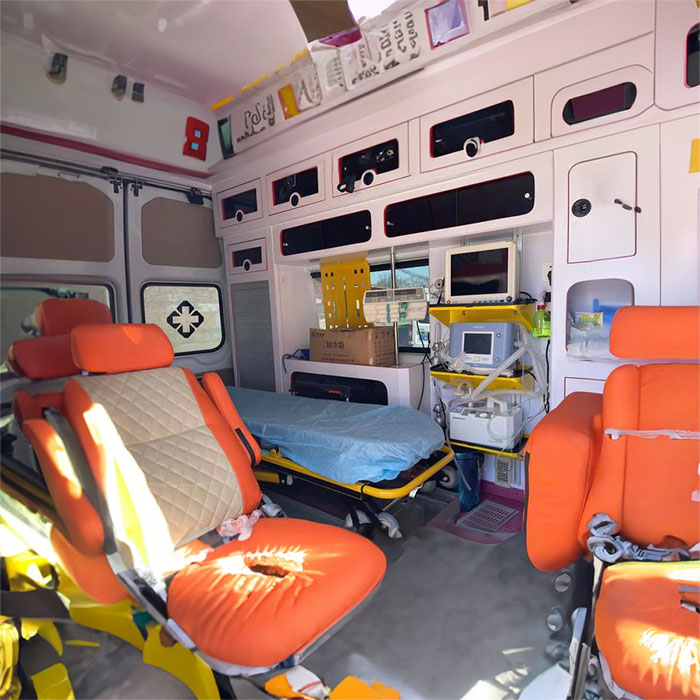 西宁急救车租赁电话