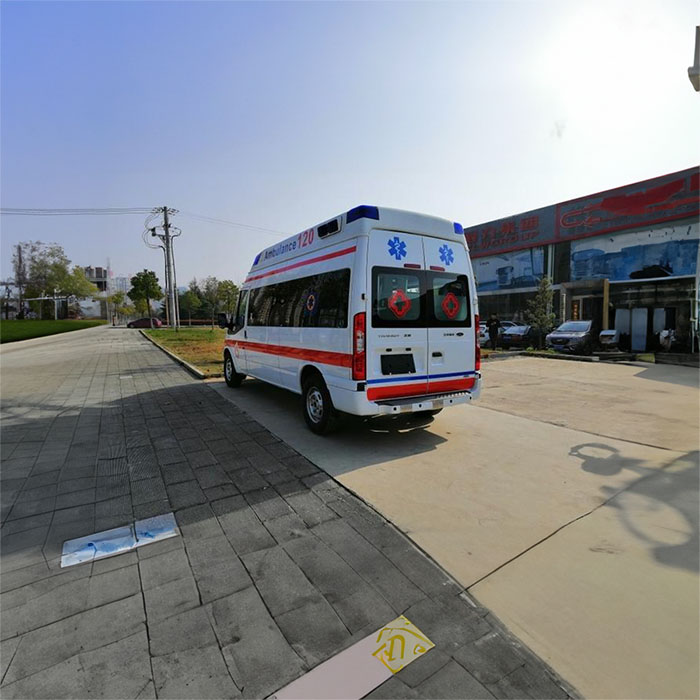 西宁私人救护车租赁电话