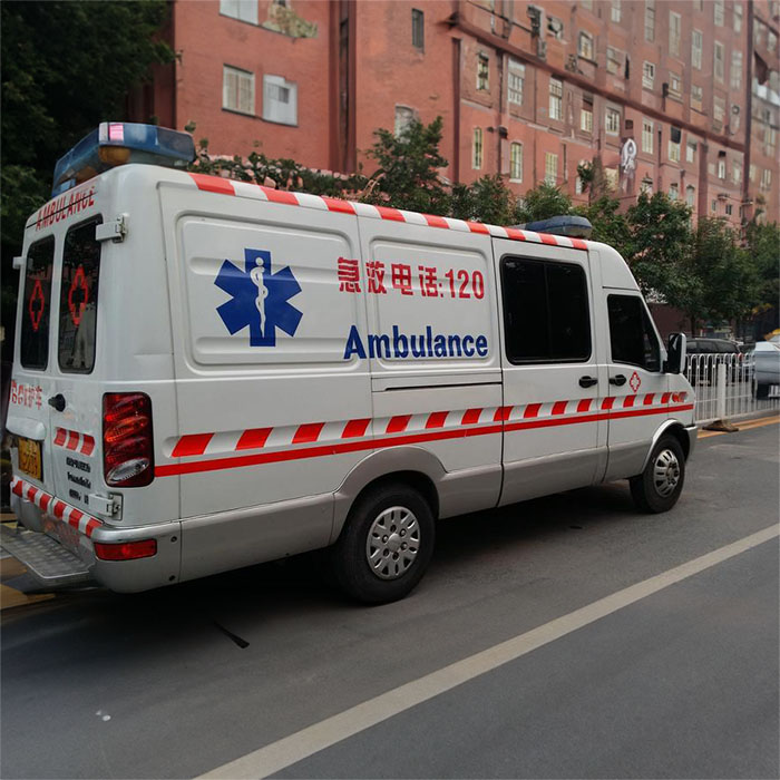 西宁租赁急救车联系电话