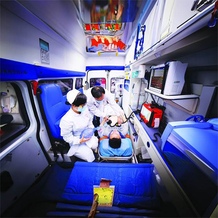 西宁租赁急救车电话号码