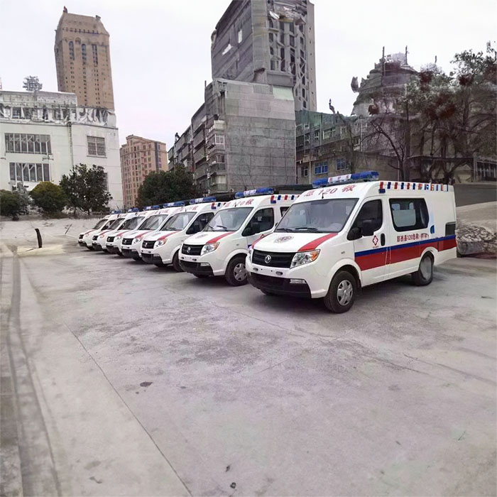 西宁出租救护车电话