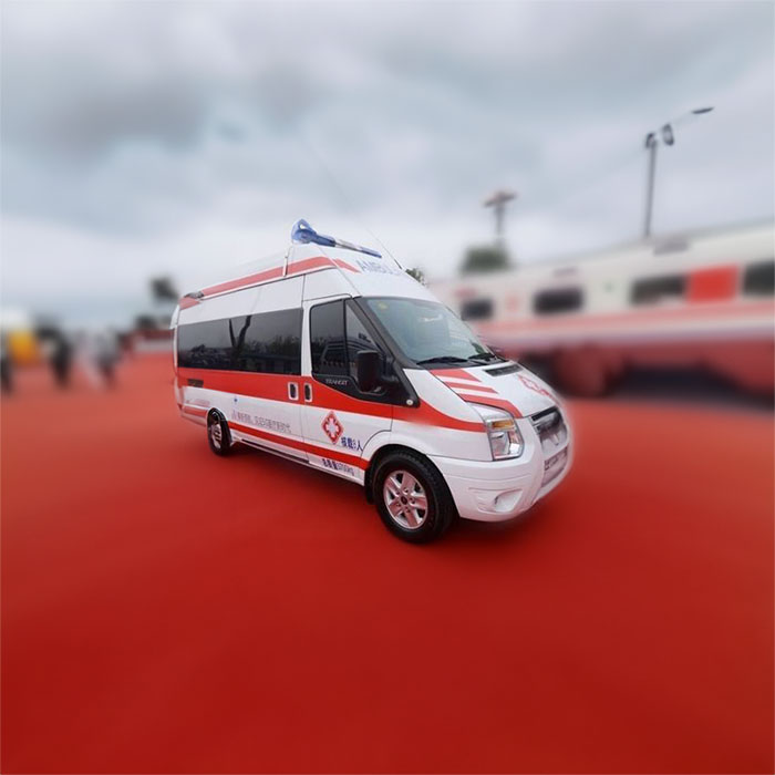 西宁出租救护车联系电话