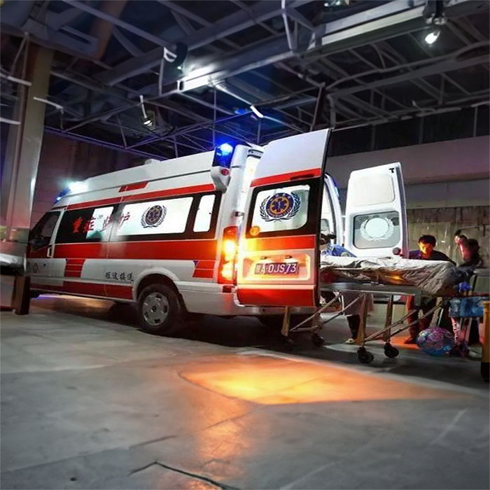 西宁急救车租赁电话