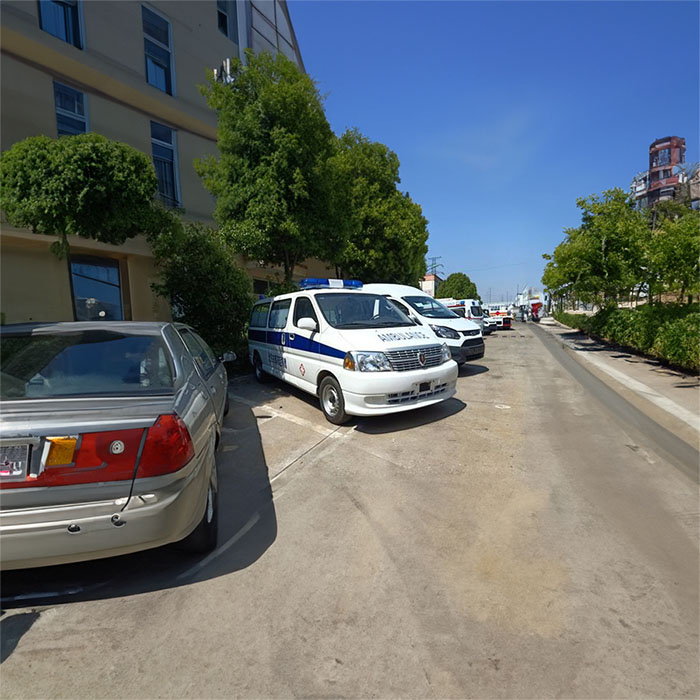 西宁急救车租车电话