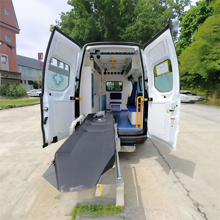 西宁急救车租赁联系电话