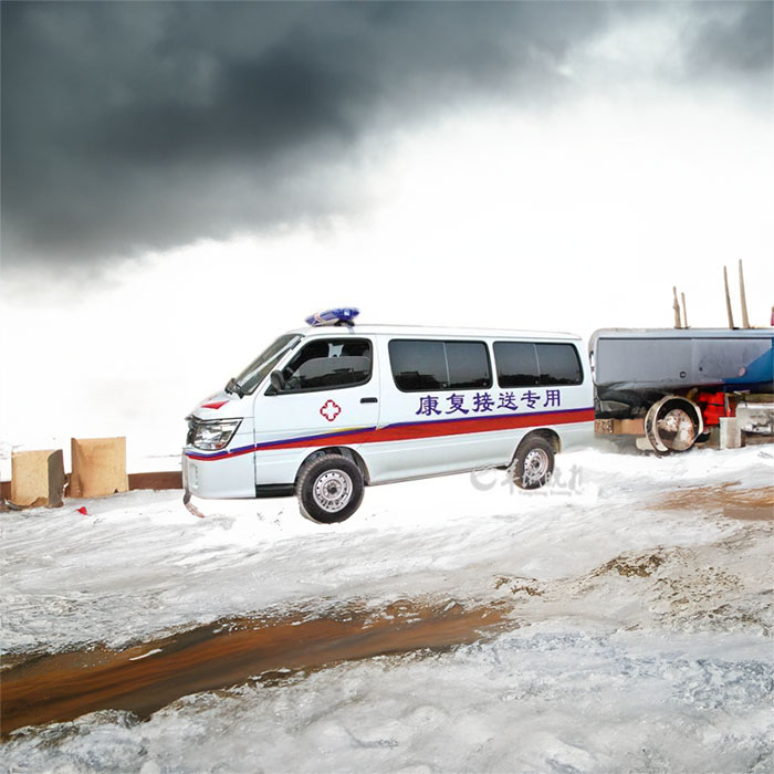 西宁救护车出租联系电话