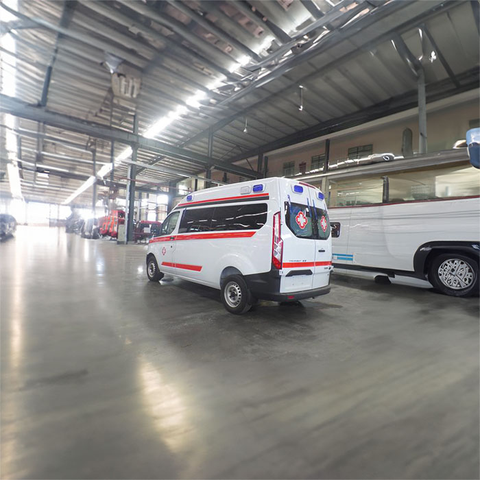 西宁租赁救护车电话