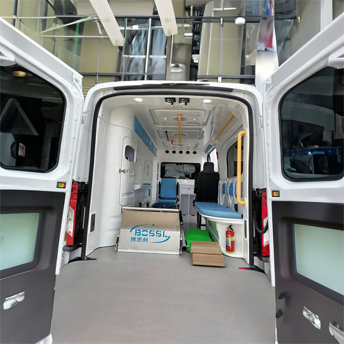 西宁私人救护车租赁联系方式