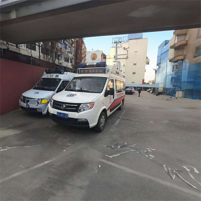 西宁急救车租车费用