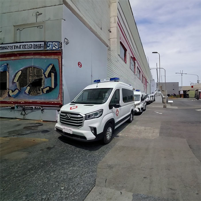 西宁私人救护车租赁联系电话