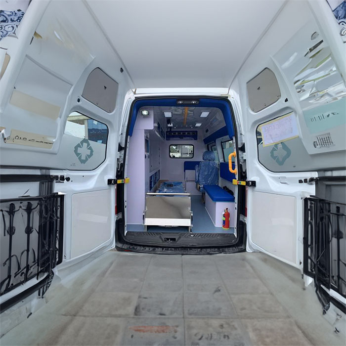 西宁急救车出租联系方式