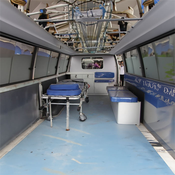 西宁私人救护车租赁收费