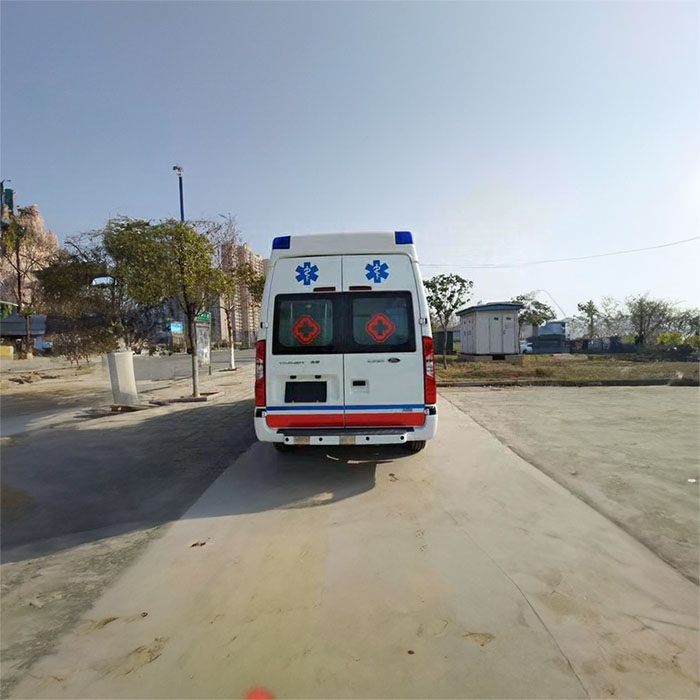 西宁出租急救车电话