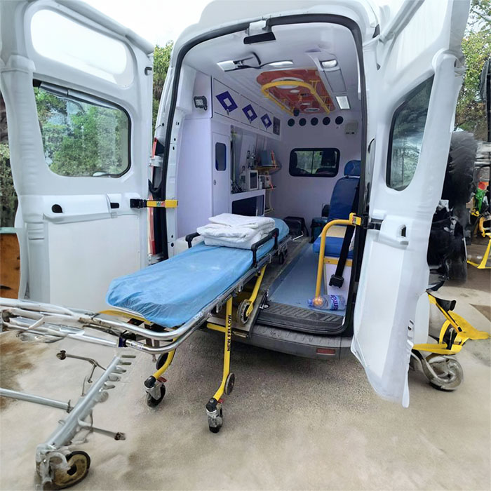 西宁租赁救护车联系方式