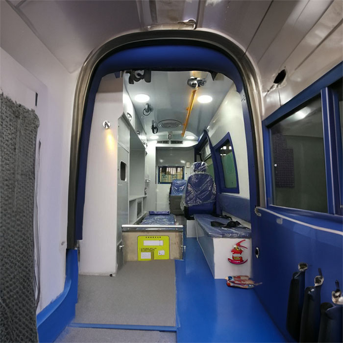 西宁私人救护车租赁电话号码