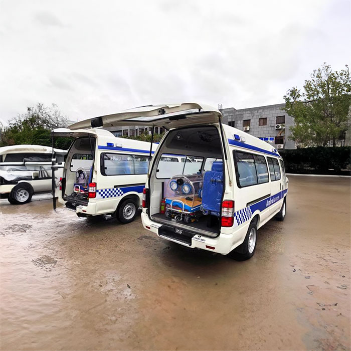 西宁救护车租赁费用