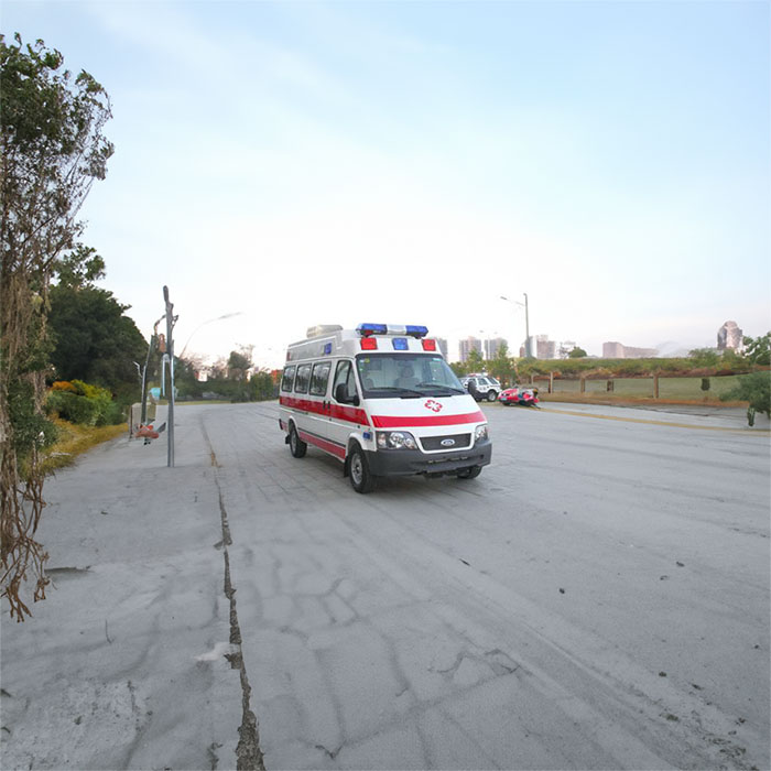 西宁救护车租赁收费