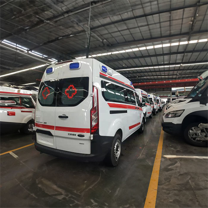 西宁急救车出租费用