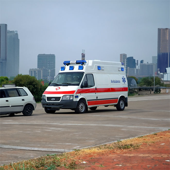 西宁私人救护车租车收费