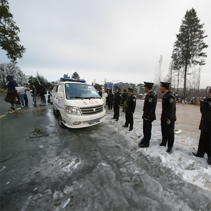 西宁救护车租赁多少钱