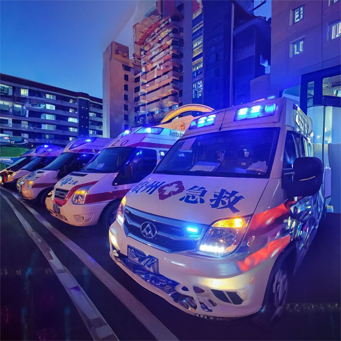 西宁租赁救护车电话