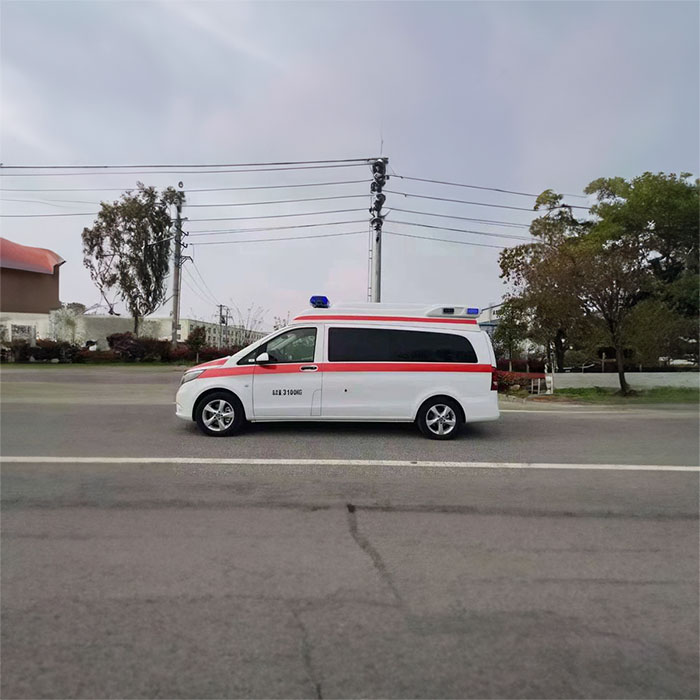 西宁急救车出租多少钱