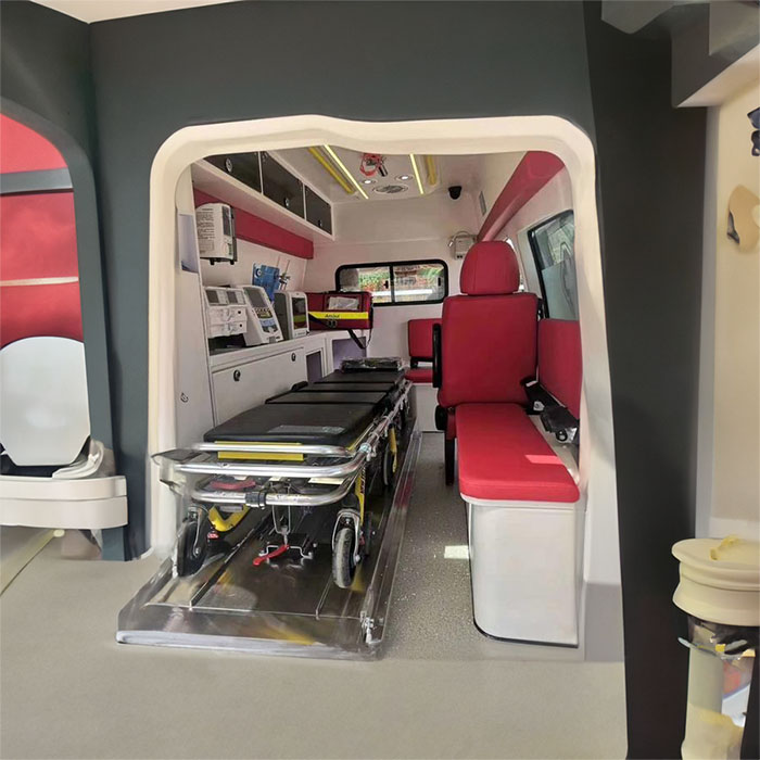 西宁出租急救车联系电话