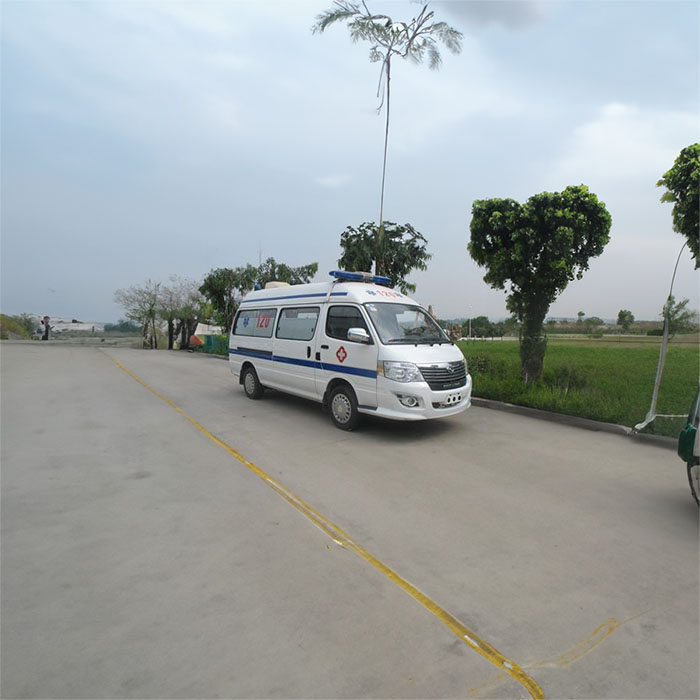 西宁急救车租车