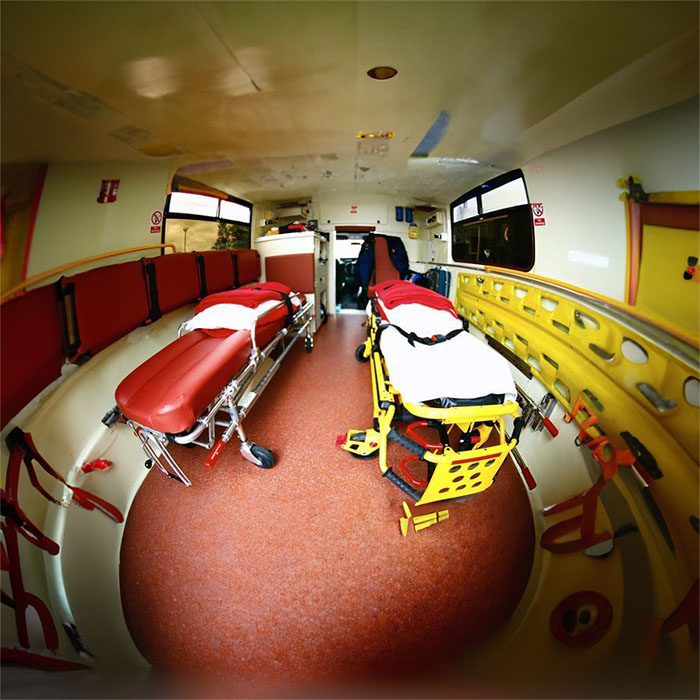 西宁租赁救护车联系电话