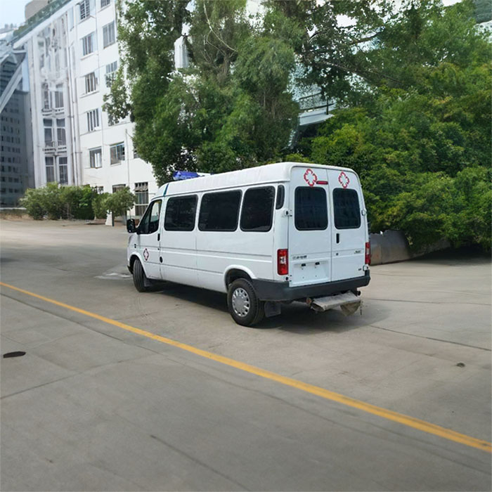 西宁租赁救护车