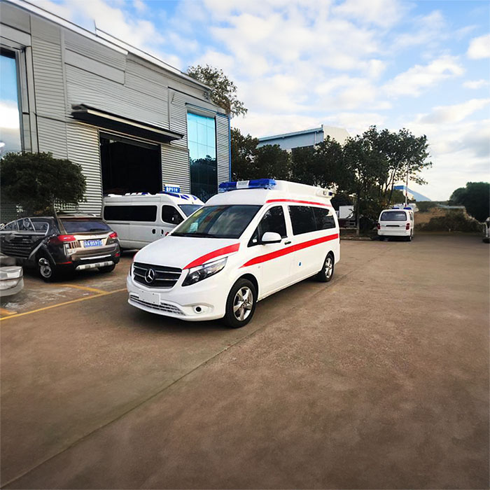 西宁出租私人救护车电话