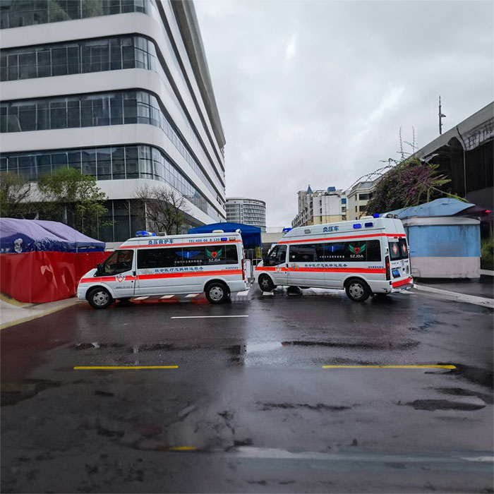 西宁私人救护车租赁电话号码