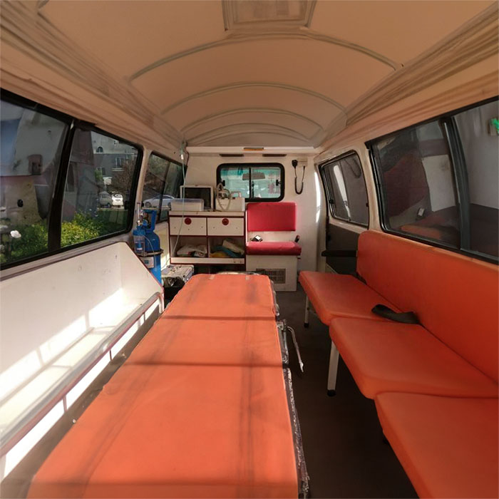 西宁救护车出租费用