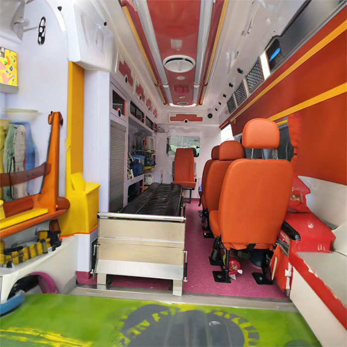 西宁救护车出租费用