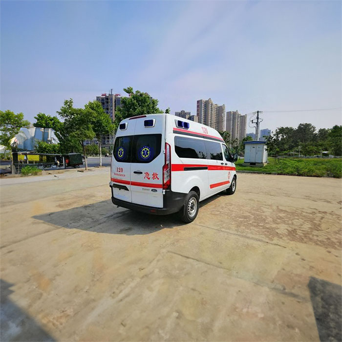 西宁租赁急救车联系电话