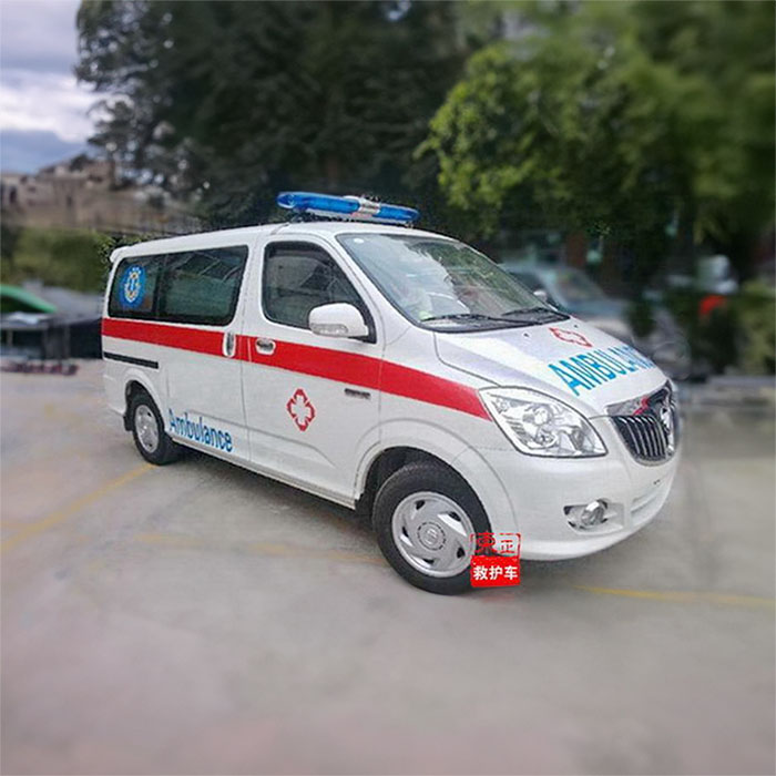 西宁私人救护车出租联系电话