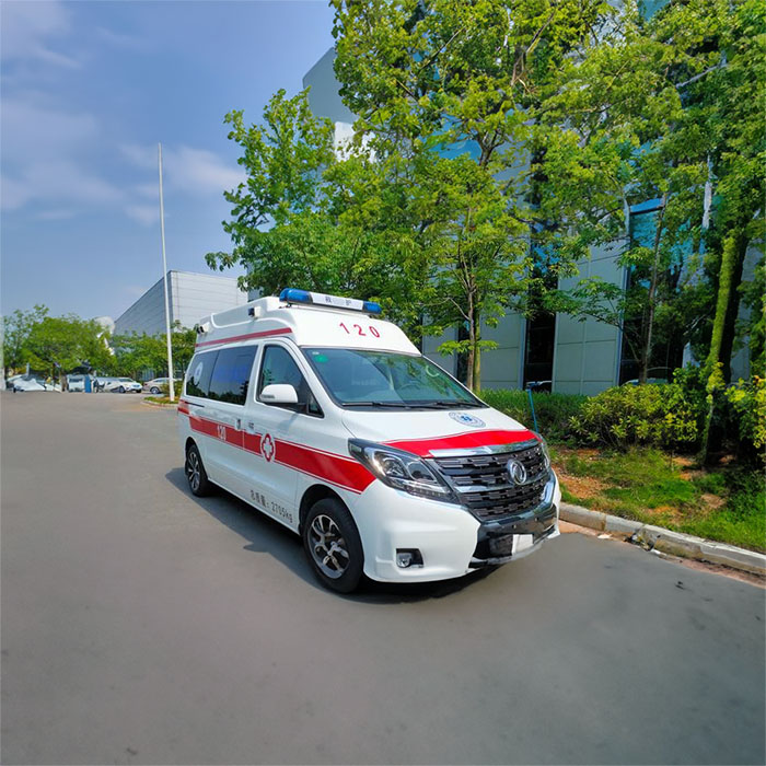 西宁私人救护车租赁联系方式