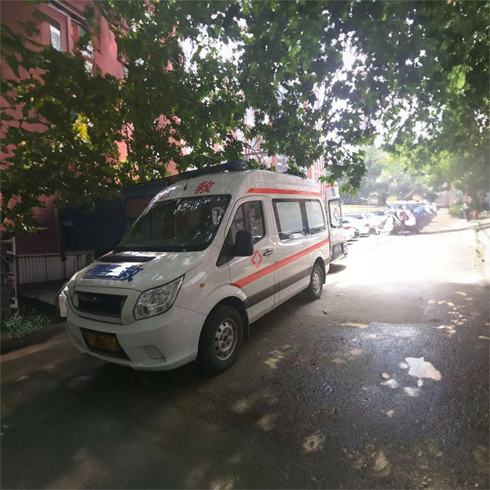 西宁救护车租赁收费