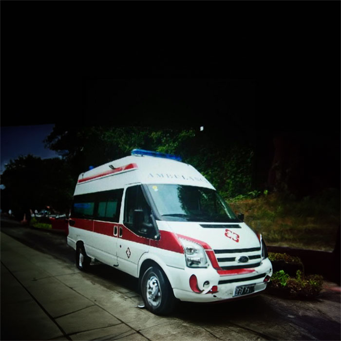 西宁私人救护车租车费用