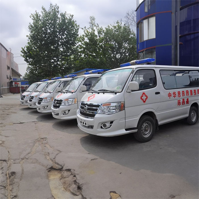 西宁出租救护车联系电话