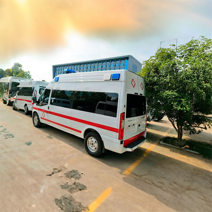 西宁救护车租车多少钱