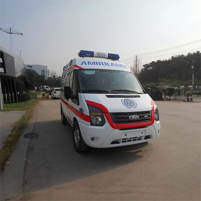 西宁租赁救护车电话