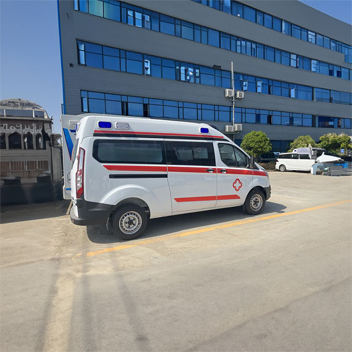 西宁救护车租赁