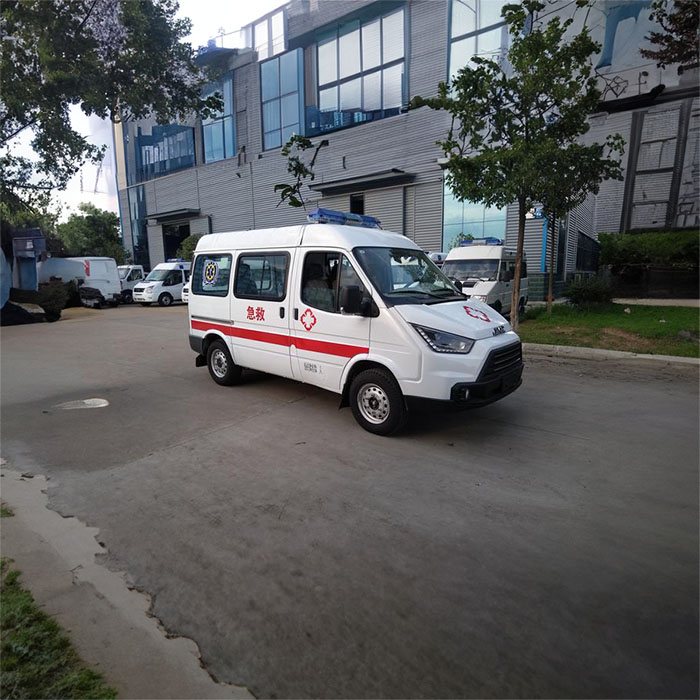 西宁私人救护车租车收费标准