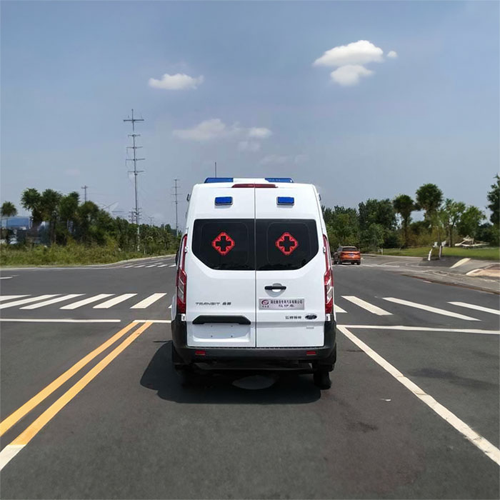 西宁救护车租车