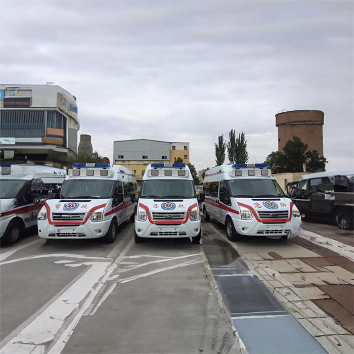 西宁救护车租车收费标准