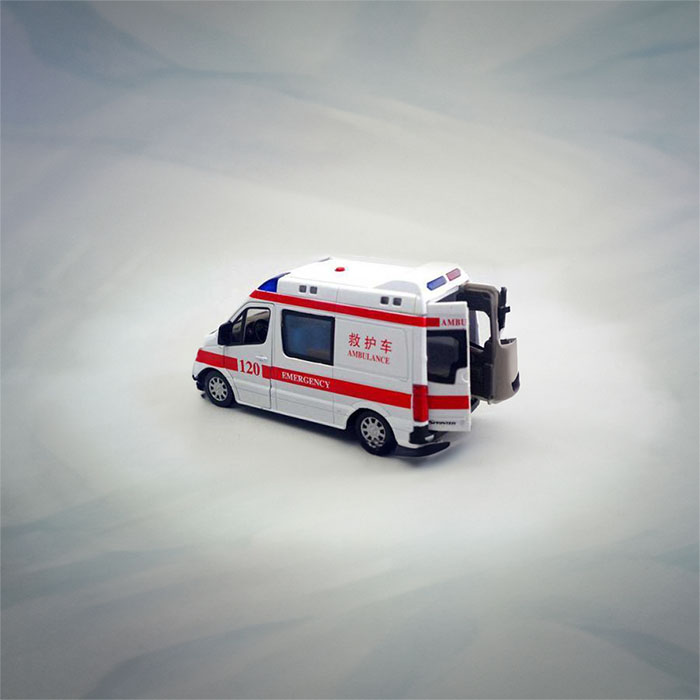 西宁私人救护车租赁联系方式