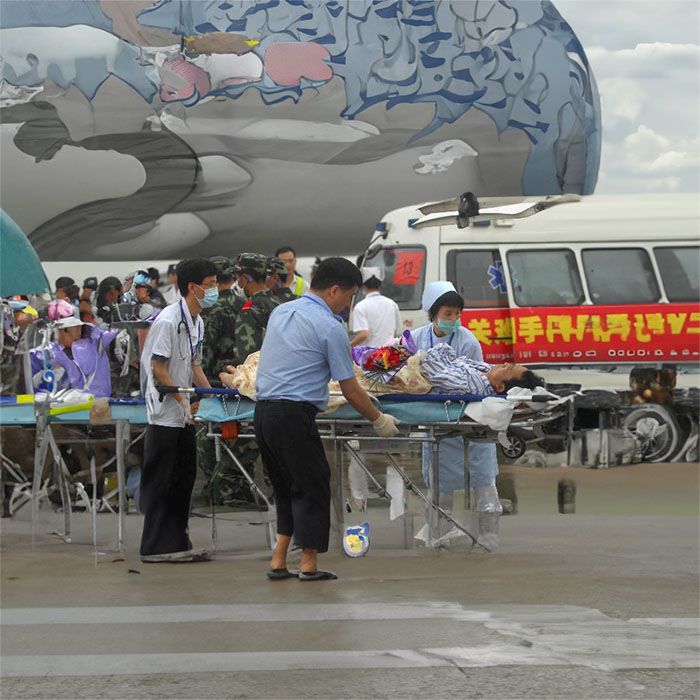 西宁出租急救车电话