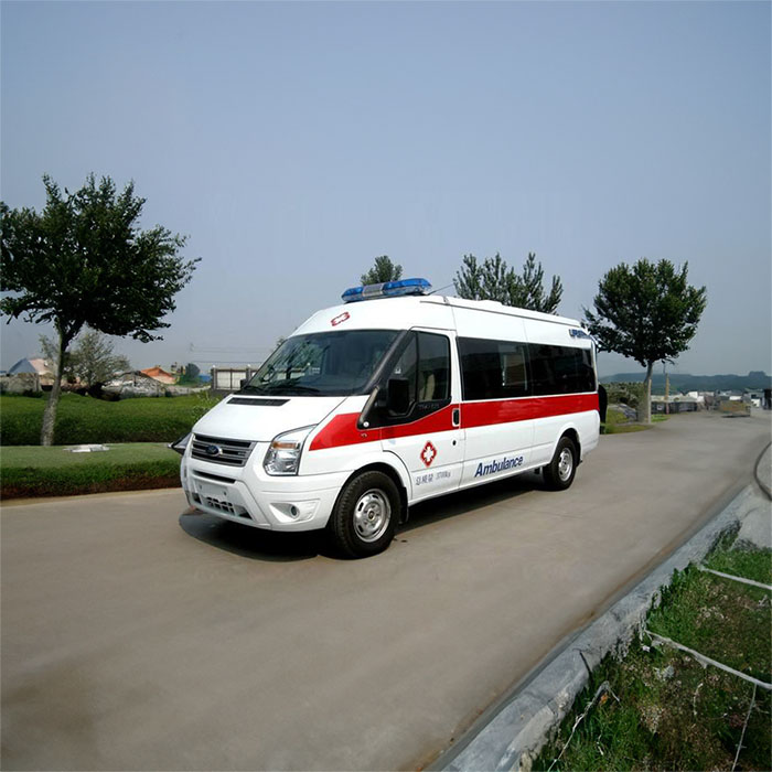 西宁出租私人救护车电话号码