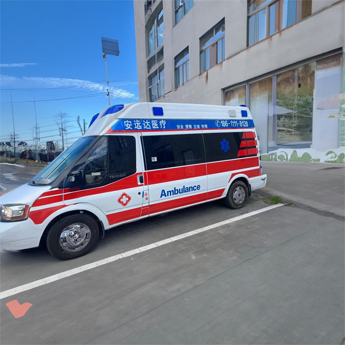西宁出租救护车电话